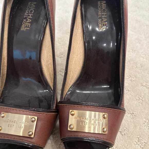 Michael Kors Brown Peep-Toe Platform Heels w/ Gold Logo Plate | Size 7 - Picture 3 of 8